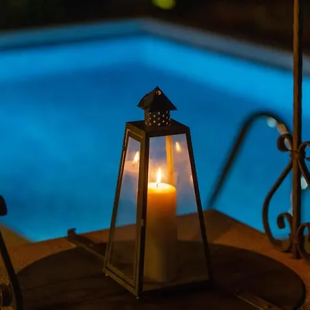 Luci Villa *