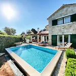 Villa Luci *