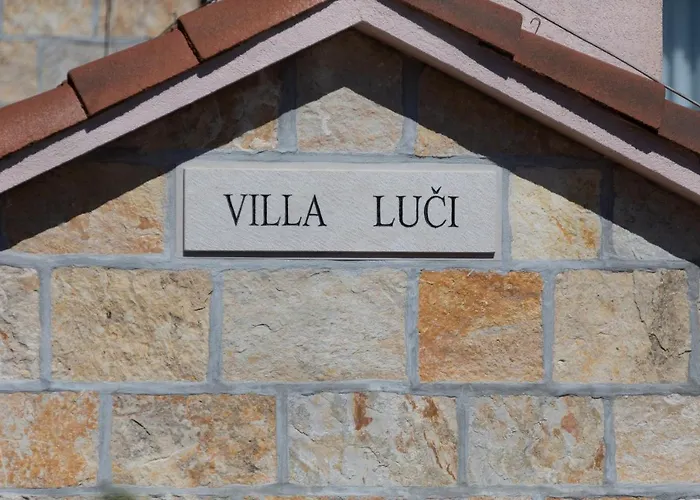 Villa Luci Pražnice